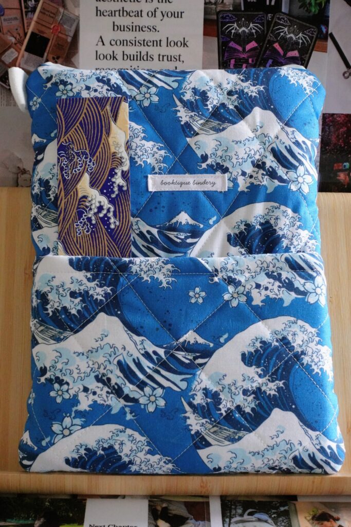 book sleeve - under the wave