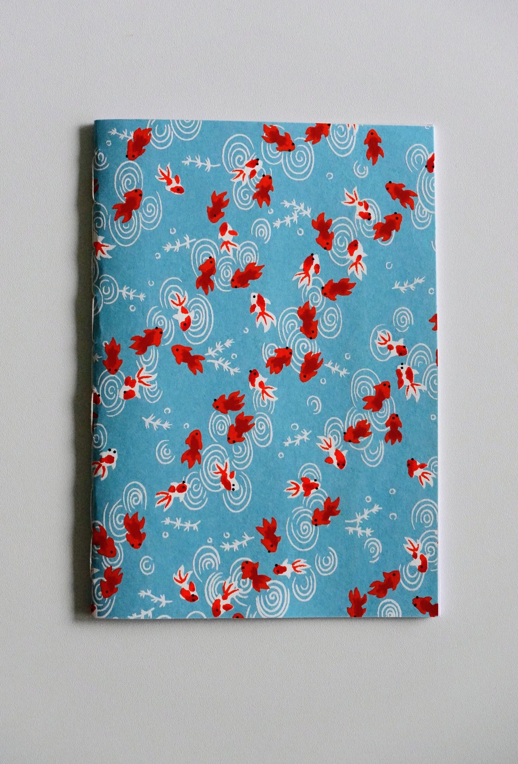 goldfish blue lined booklet - centre singer sewn stitch