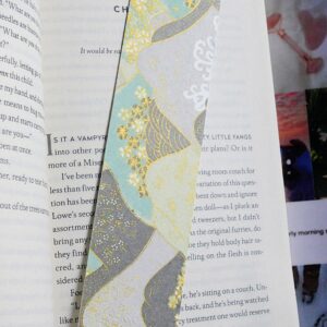 bookmark - green mountains