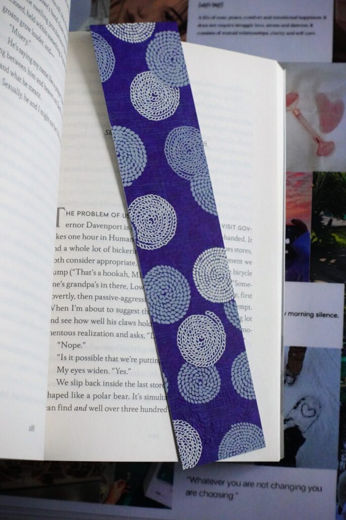 bookmark - tail ropes